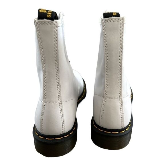 Dr. Martens Women's 1460 Softy T Boots White Size 6 - Picture 4 of 5